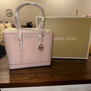 Michael Kors tote